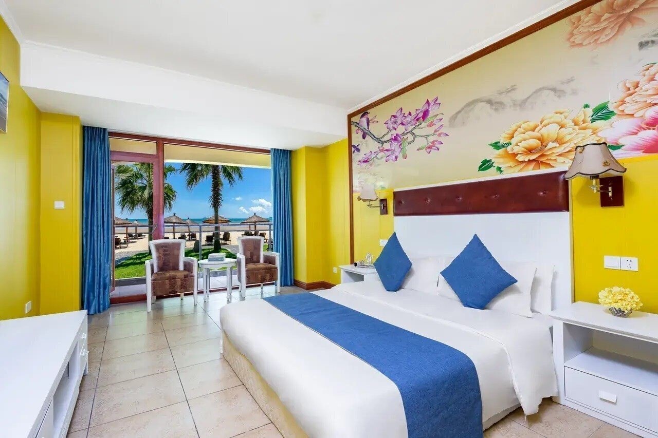 Фото Yinyuan Seaside Theme Hotel 3*